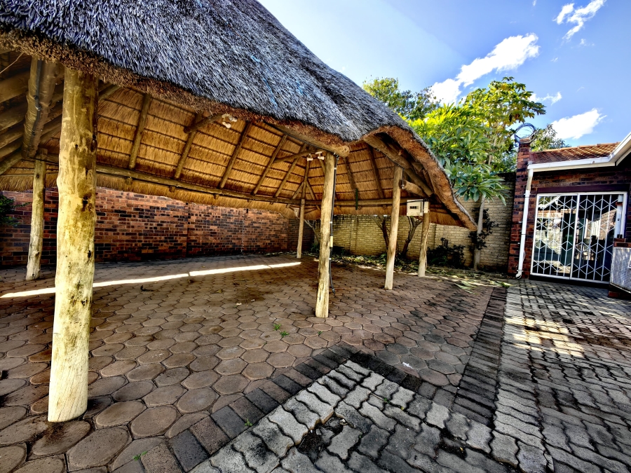 3 Bedroom Property for Sale in Bodorp North West